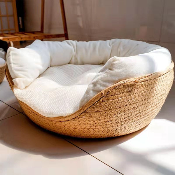 Dog Heaven™ Basket Bed - Medium (14.17